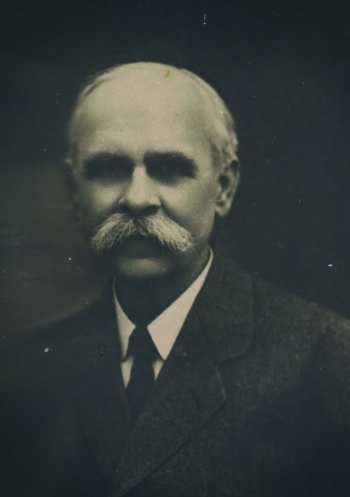 State Socialism and Anarchism: How far they agree, and wherein they differ — Benjamin Tucker